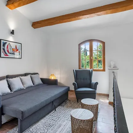 Modern Pool & Wifi * Roquebrune-sur-Argens
